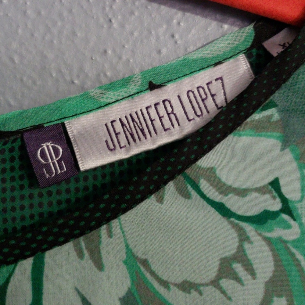 Jennifer Lopez blouse